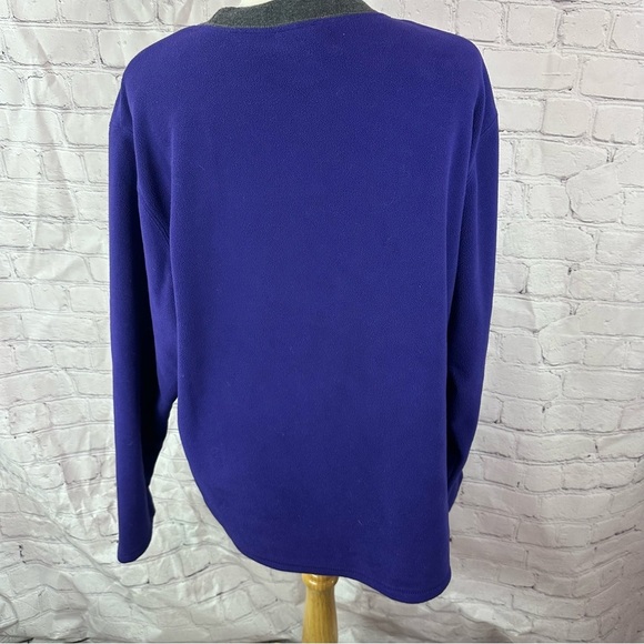 vintage Disney Store Exclusive oversized Fleece sweatshirt EEYORE 1966 sz medium - Picture 3 of 8